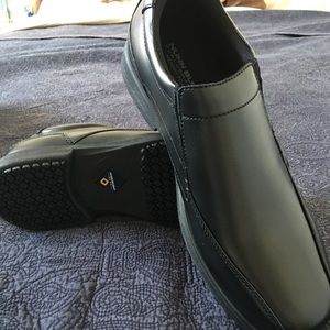 Nunn Bush Dress Shoes- Black